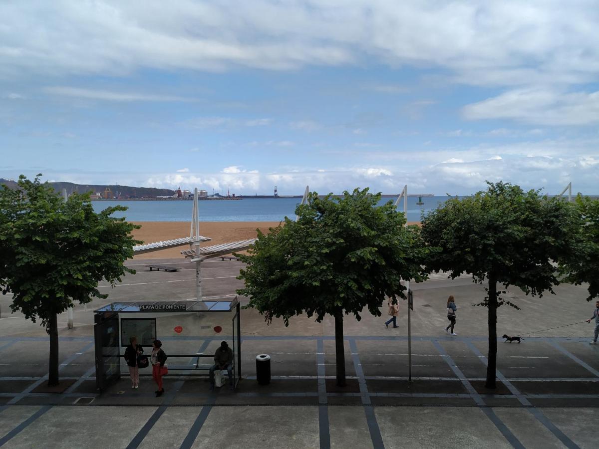 Apto. Vista Playa Poniente Gijón Exterior foto